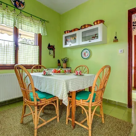 #villa Tulip By Halu! Villas *